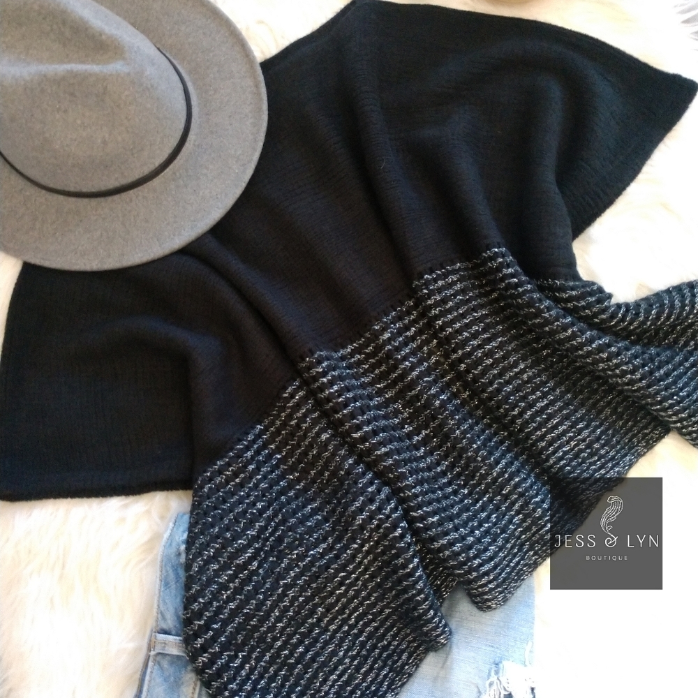 🆕RAYA- Black Oversized Two Tone Knit Sweater w/Wide Sleeves - Picture 9 of 12